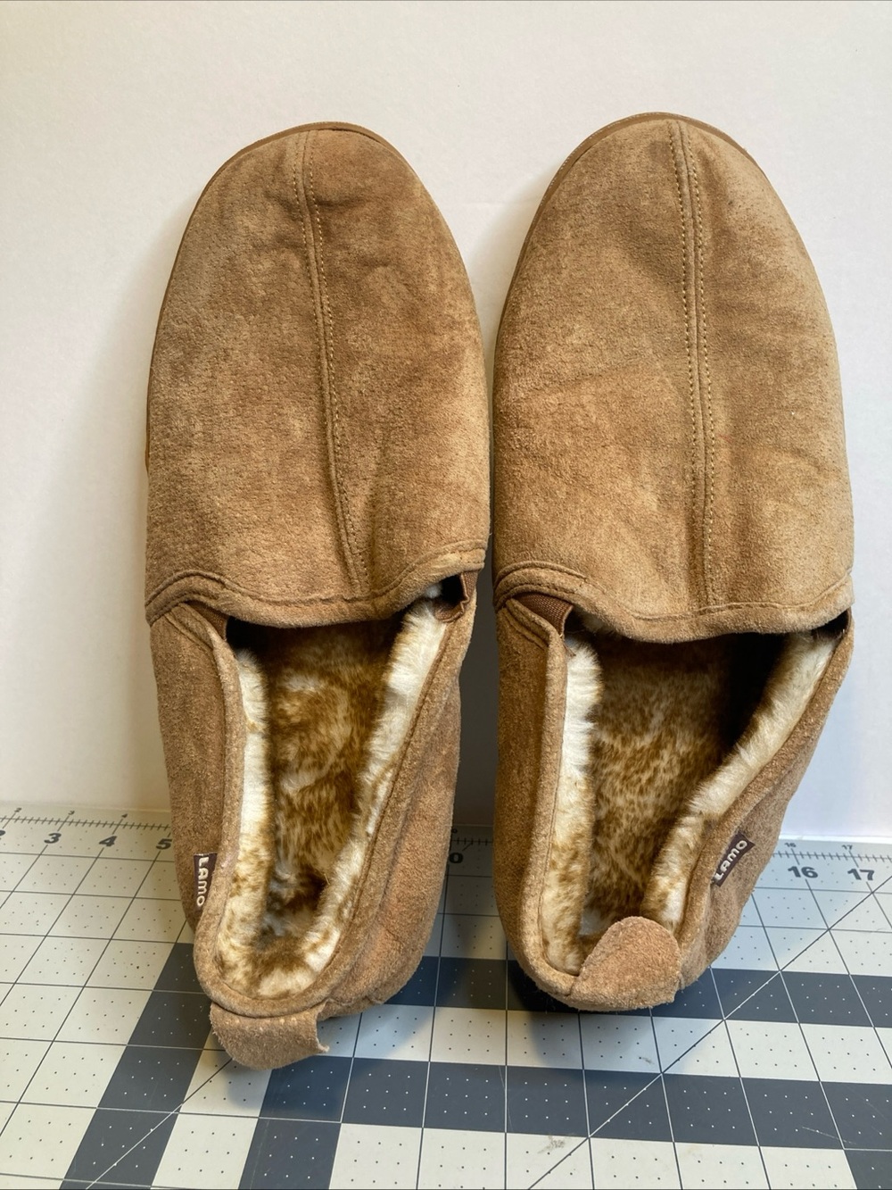 Lamo Romeo Slipper Men's Slippers Tan Size 13 NWOT
